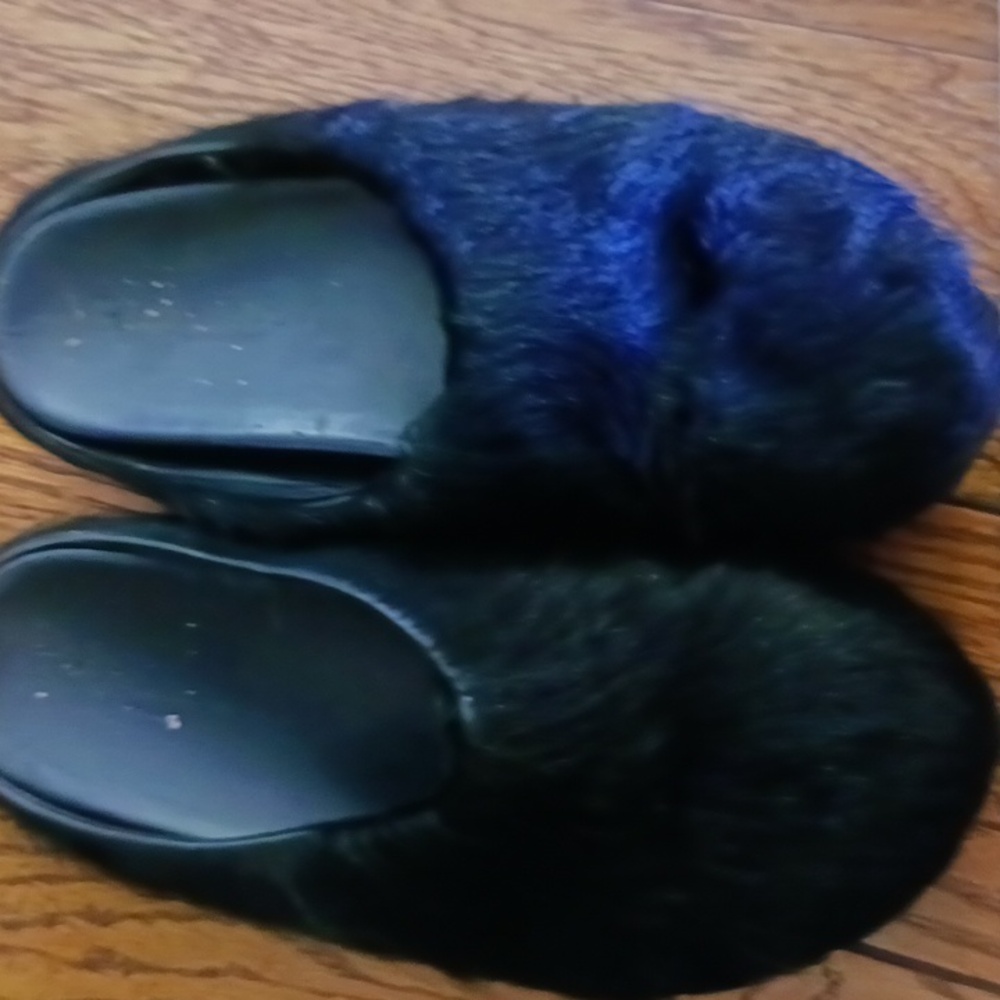 I'm getting another pair of dem , my grandma didn't want them